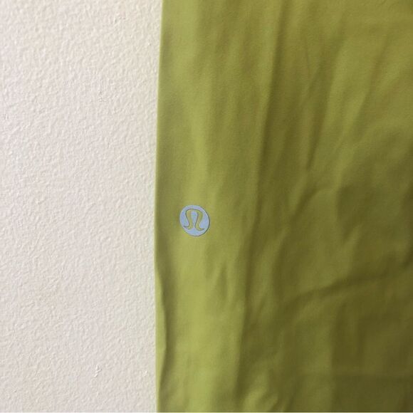 Lululemon Fast and Free Tight II 25" *Non-Reflective Nulux - Picture 4 of 6